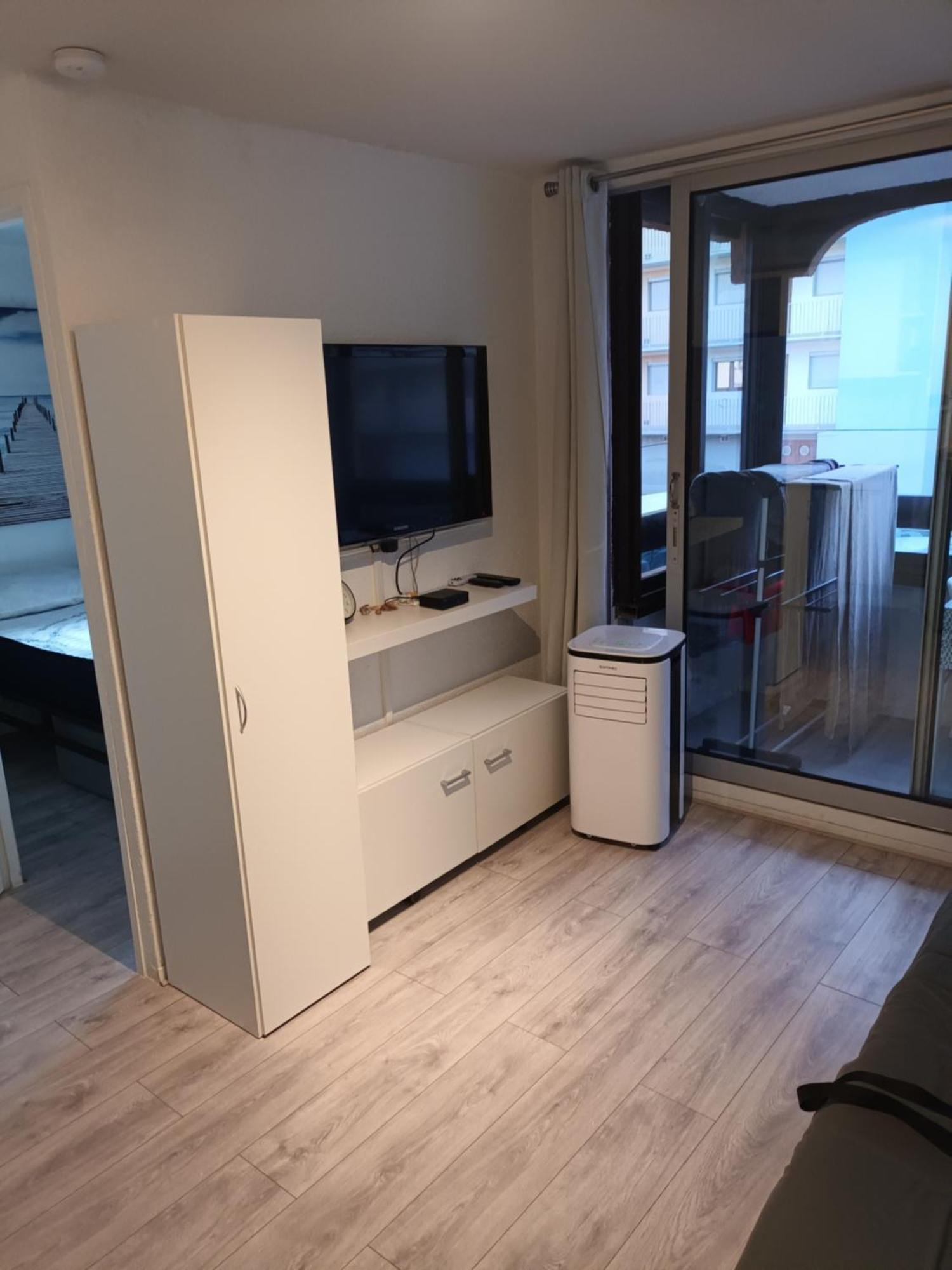 Appartement SAINT CYPRIEN Plage Résidence Les Mas de la Mer Esterno foto